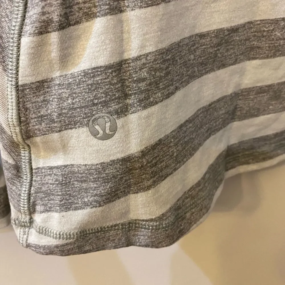Lululemon Race Your Pace 1/2 Zip Pullover Gray Striped Women Size 6